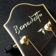 Benedetto-Sinfonietta-Serial-S2166-close-up headstock